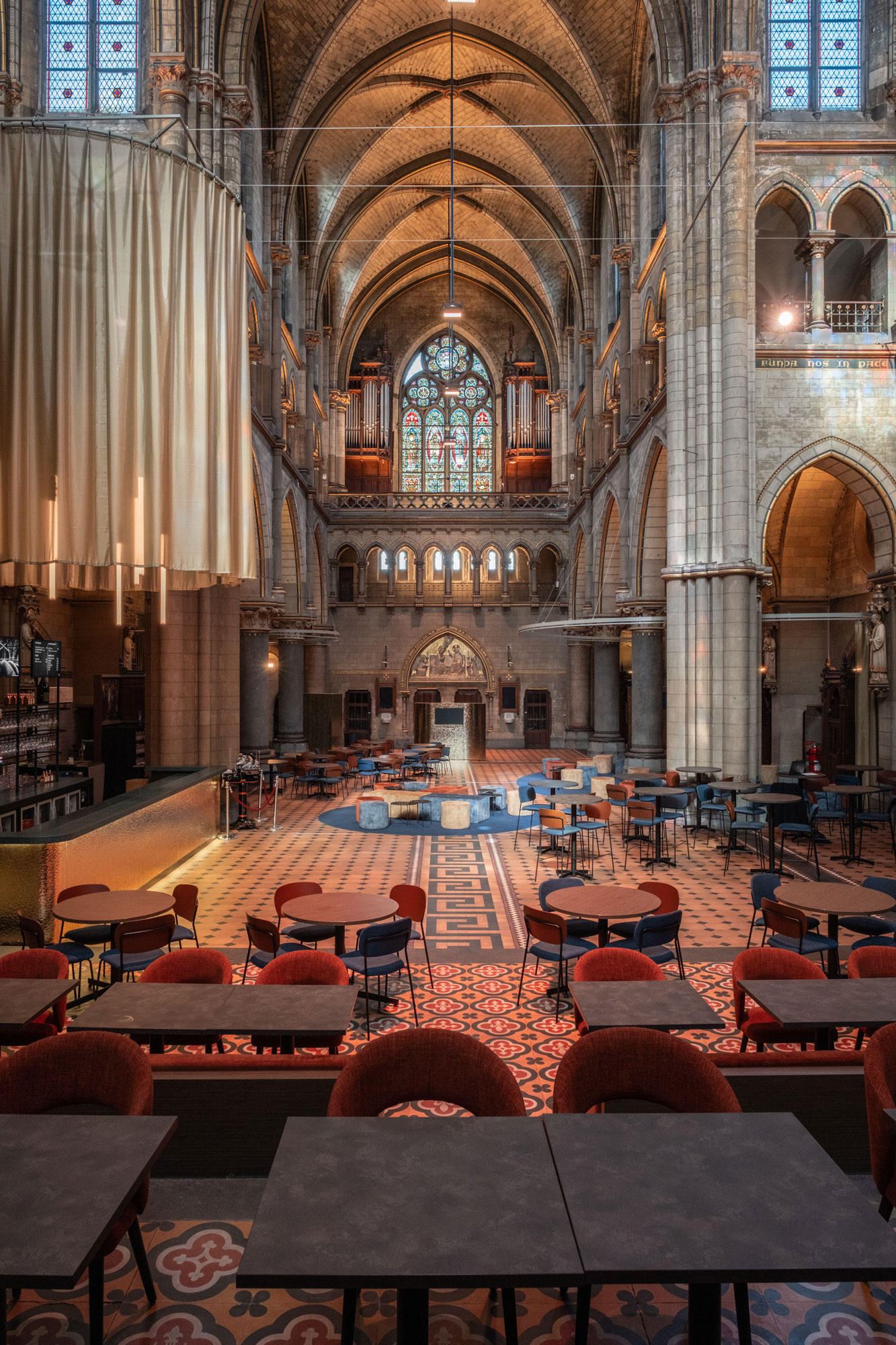 theater Elckerlyc theaterfoyer horecainrichting restauratie kerk gratiekerk herbestemming Antwerpen